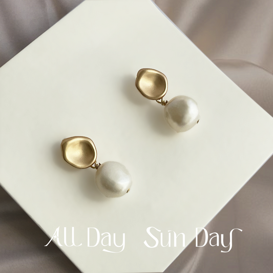 Baroque Pearl Earrings